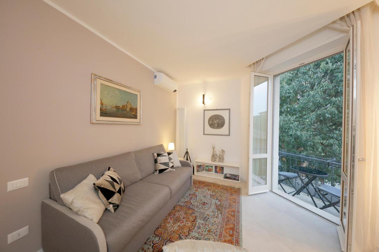 Siena Uptown - Sabrina'S Charming Apartment Eksteriør bilde